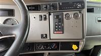 2020 Kenworth T270
