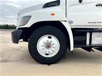2017 Hino 268A