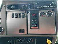 2021 Kenworth T270
