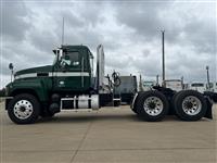 2020 Mack Pinnacle 64T