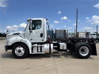 2017 Freightliner M2