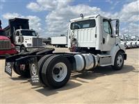 2017 Freightliner M2