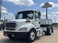 2017 Freightliner M2