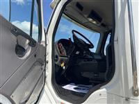 2017 Freightliner M2