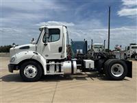 2017 Freightliner M2