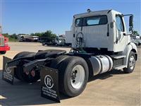 2016 Freightliner M2