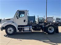 2016 Freightliner M2