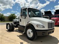 2014 Freightliner M2