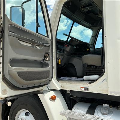 2008 Freightliner Columbia