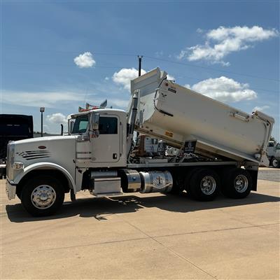 2020 Peterbilt 367