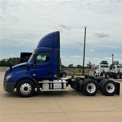 2020 Freightliner Cascadia 116