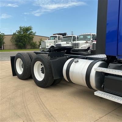 2020 Freightliner Cascadia 116