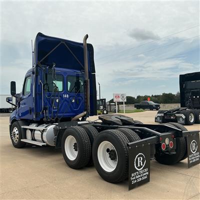 2020 Freightliner Cascadia 116