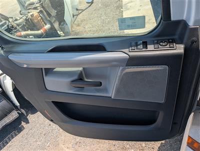 2018 Freightliner Cascadia 126