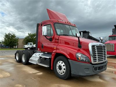 2020 Freightliner CASCADIA 125