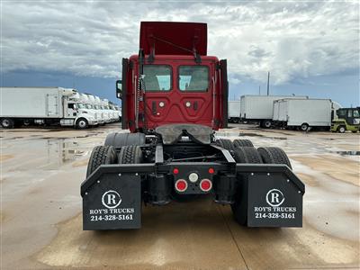 2020 Freightliner CASCADIA 125