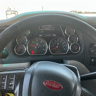 2019 Peterbilt 579