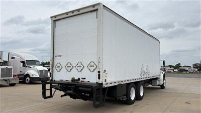 2018 Freightliner BUSINESS CLASS M2 106
