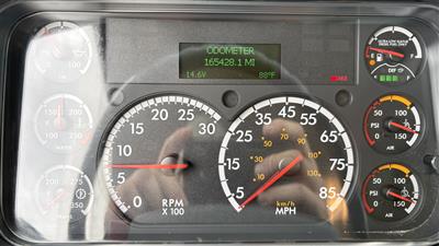 2018 Freightliner BUSINESS CLASS M2 106