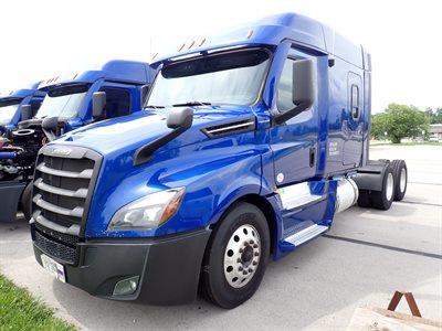 2022 Freightliner Cascadia 126