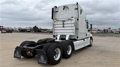 2013 Freightliner CASCADIA 125