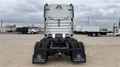 2013 Freightliner CASCADIA 125