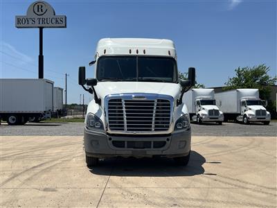 2020 Freightliner CASCADIA 113