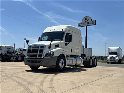 2020 Freightliner CASCADIA 113