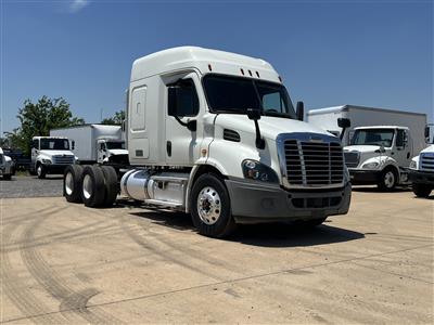 2020 Freightliner CASCADIA 113