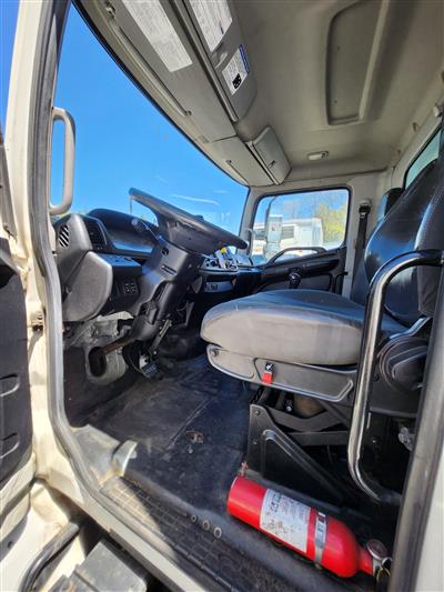2016 Hino 268A