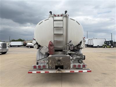 2016 Volvo VNL64T300