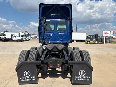 2022 Freightliner Cascadia 116