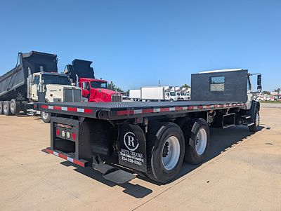 2019 Freightliner M2 106