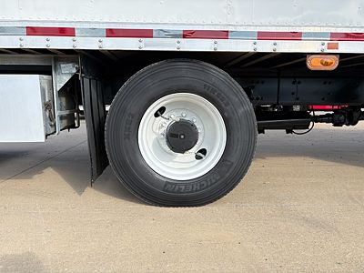 2018 Freightliner M2 106