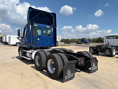 2022 Freightliner Cascadia 116