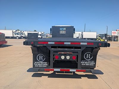 2019 Freightliner M2 106