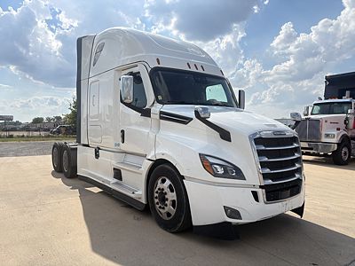 2023 Freightliner Cascadia 126