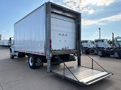 2018 Freightliner M2 106