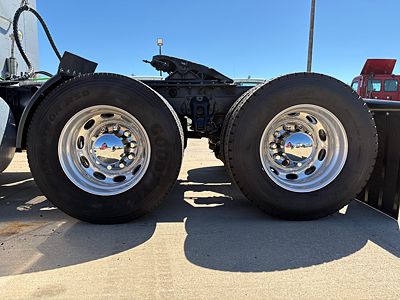 2021 Peterbilt 389