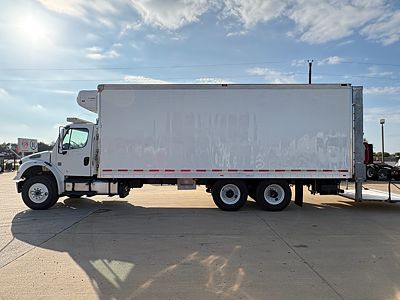 2018 Freightliner M2 106