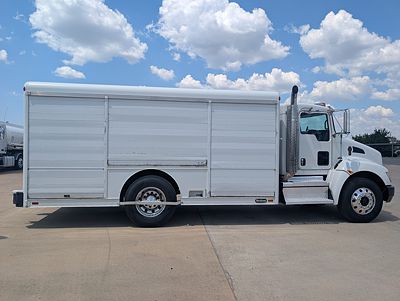 2019 Kenworth T270