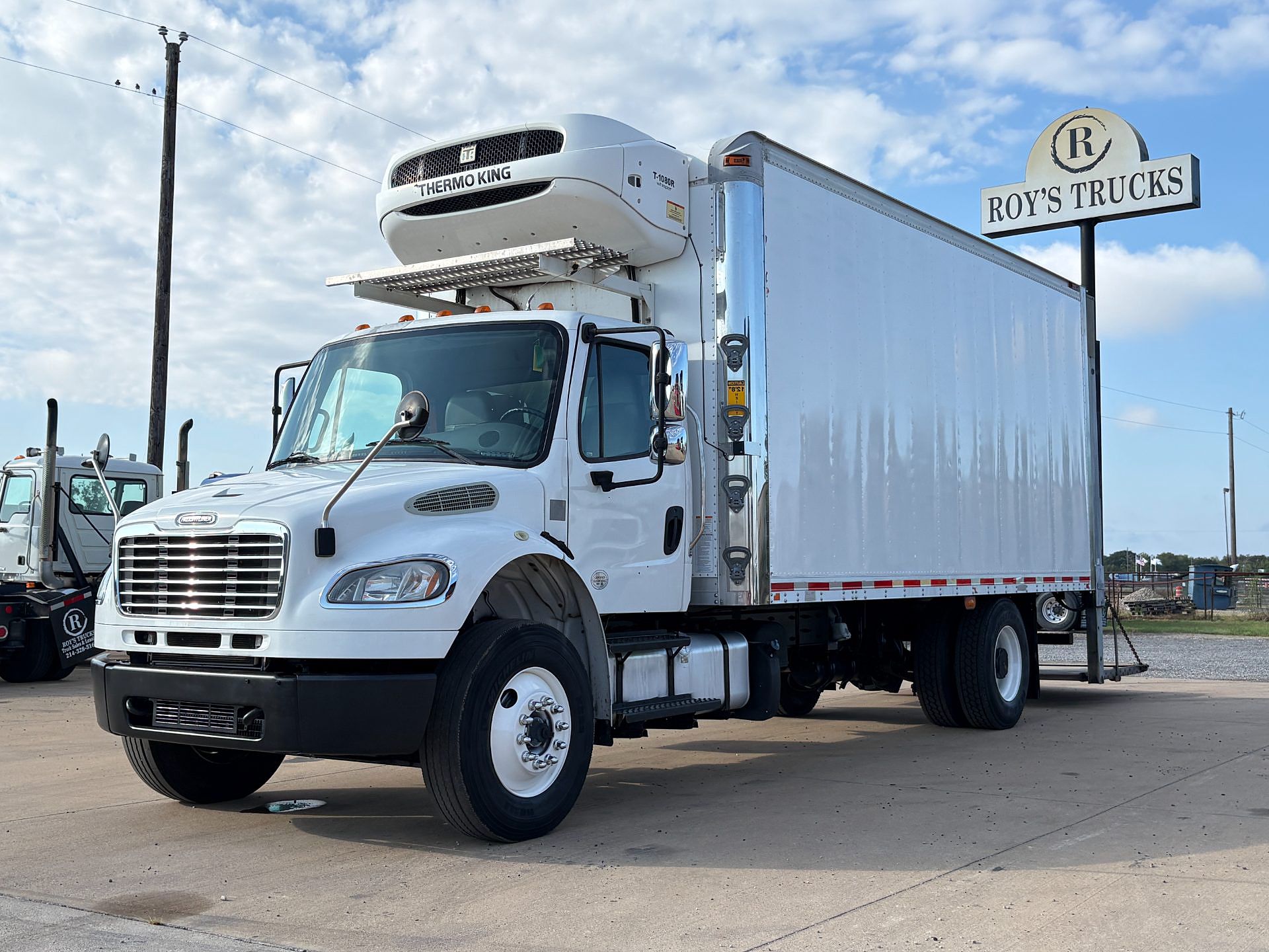 2018 Freightliner M2 106