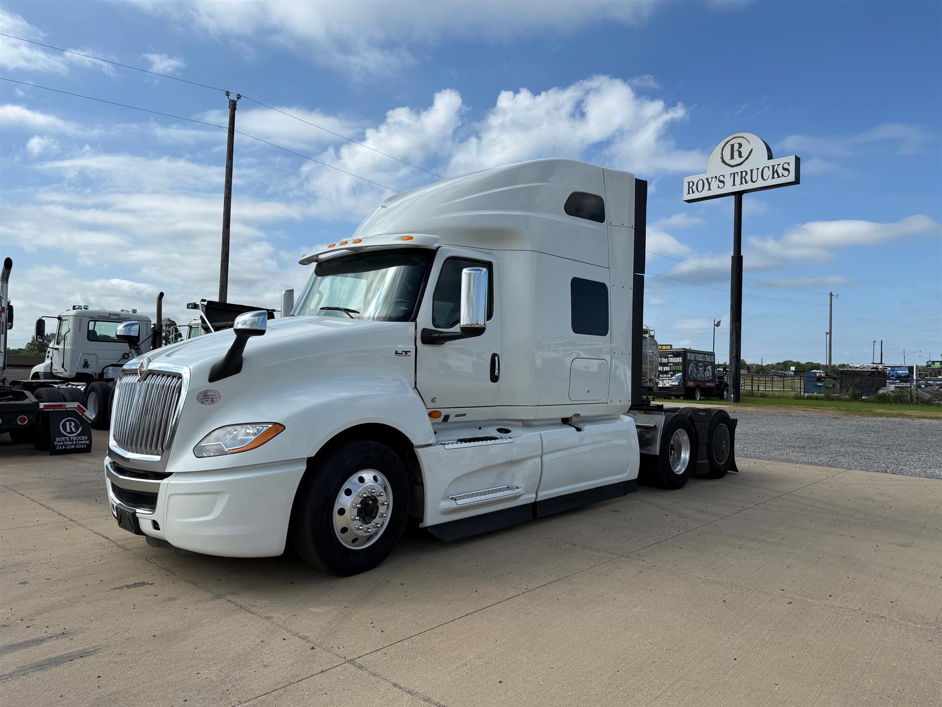 2022 International LT625