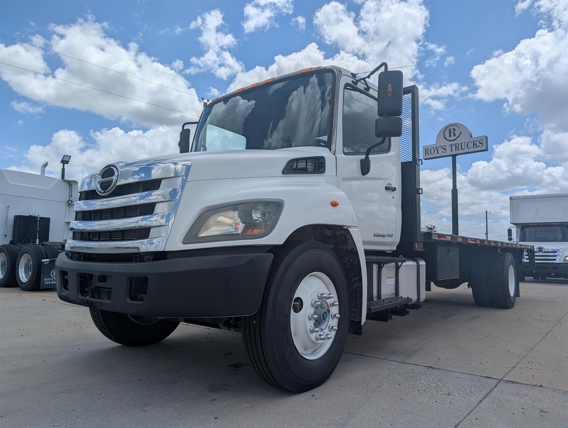 2016 Hino 268