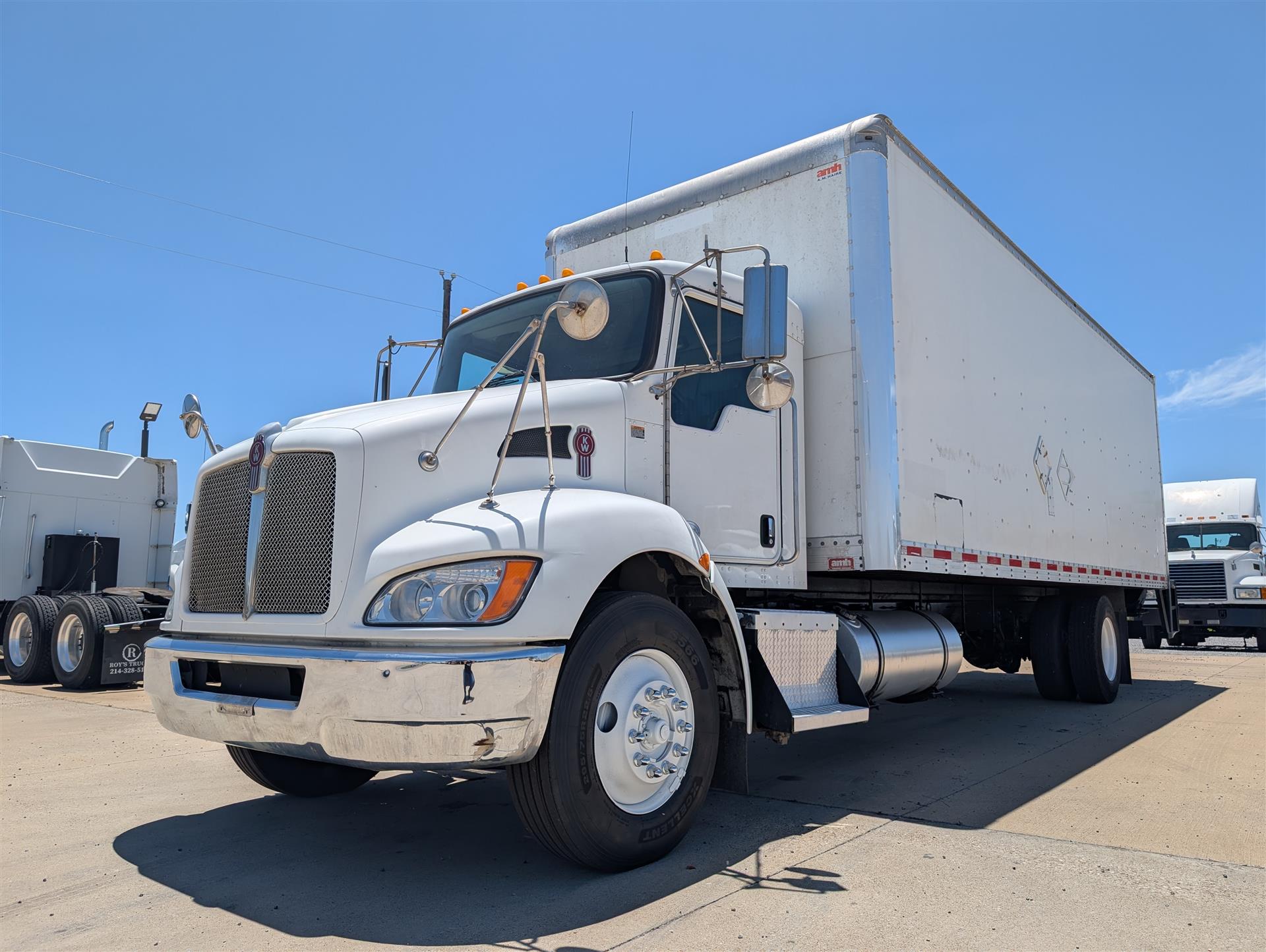 2016 Kenworth T270