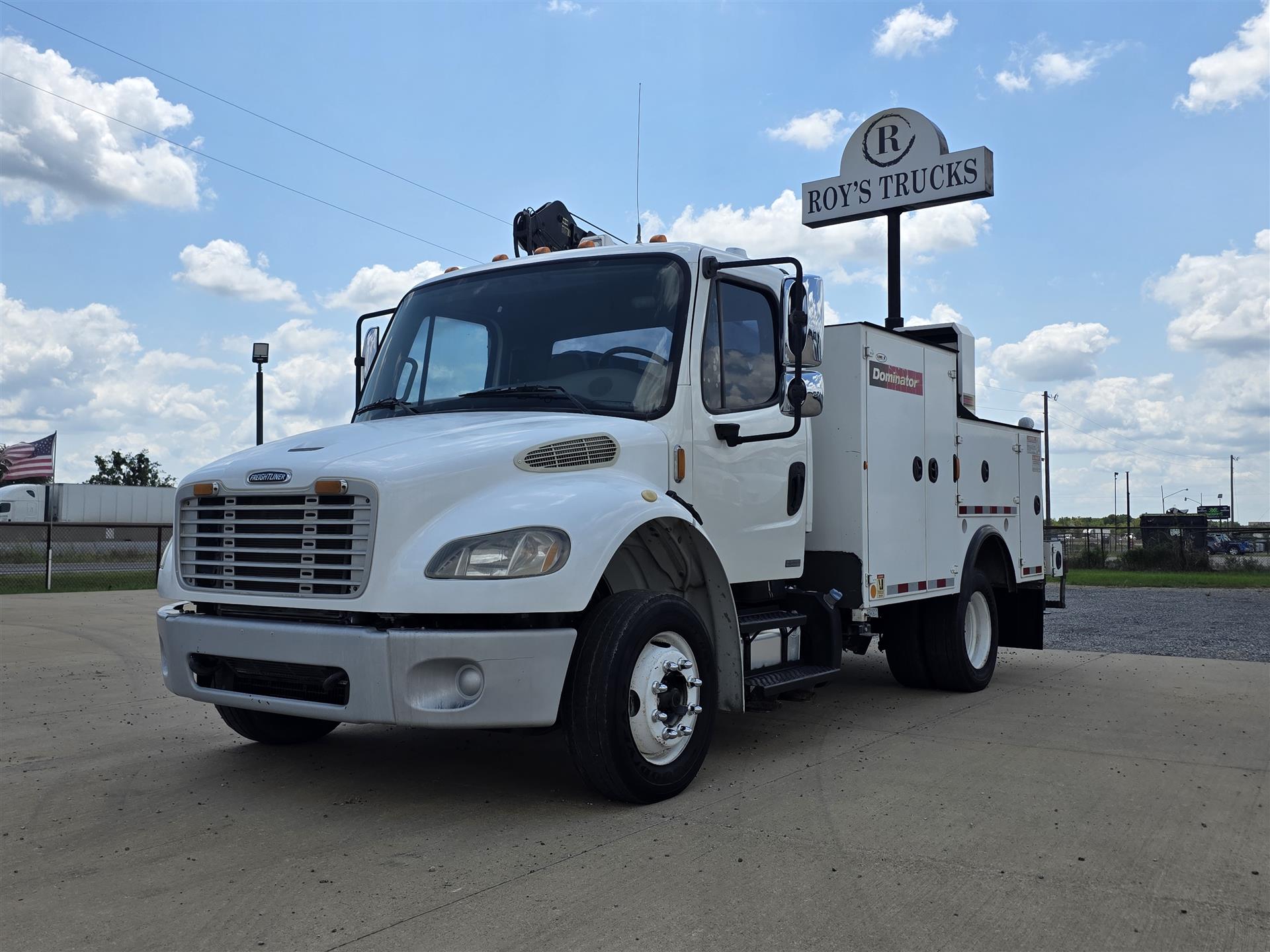 2012 Freightliner M2 106
