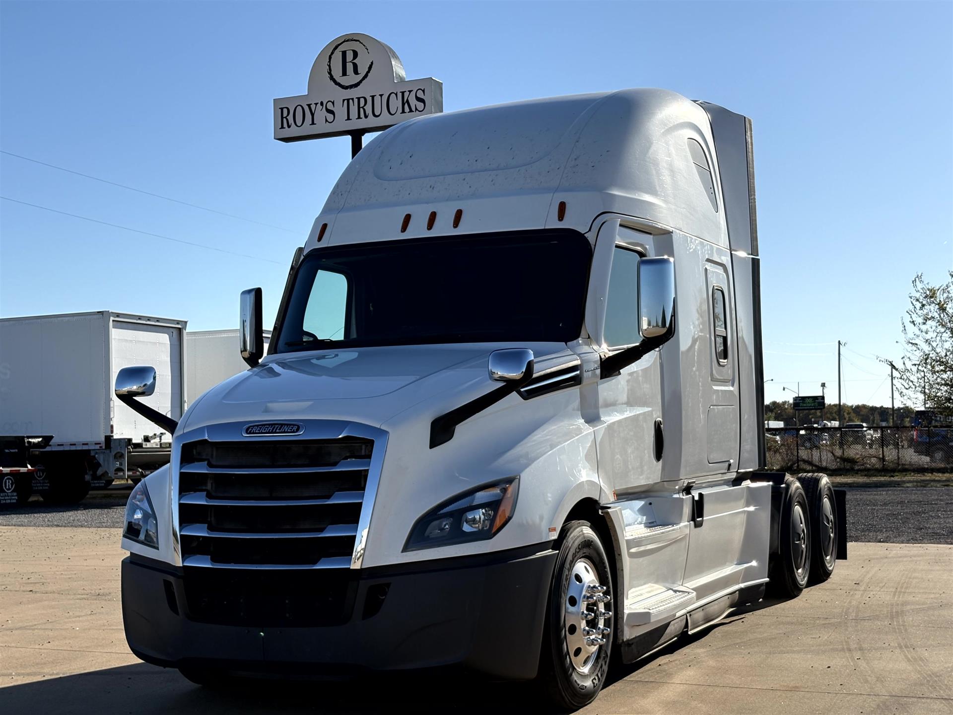 2020 Freightliner Cascadia 126
