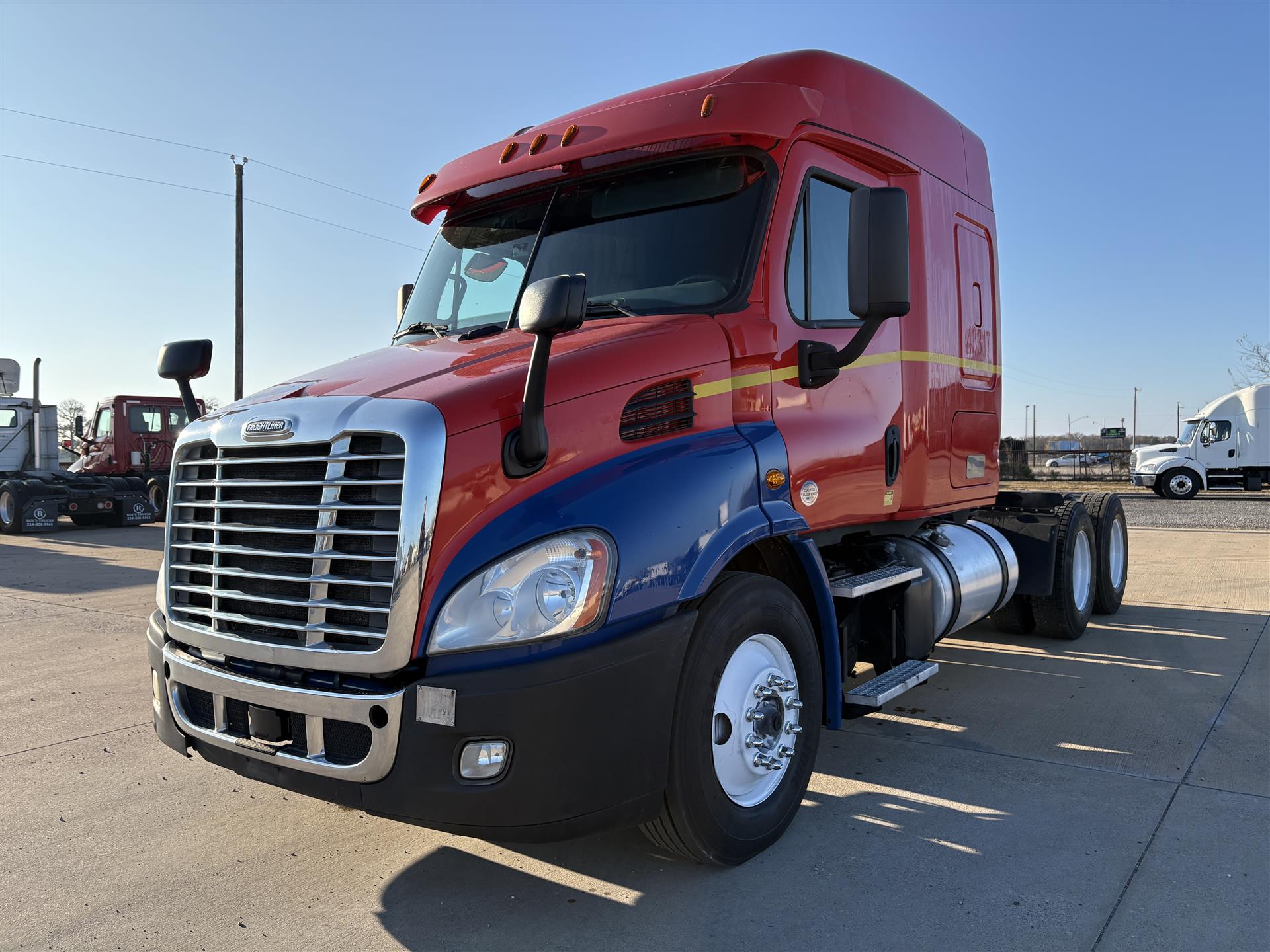 2017 Freightliner CASCADIA 113