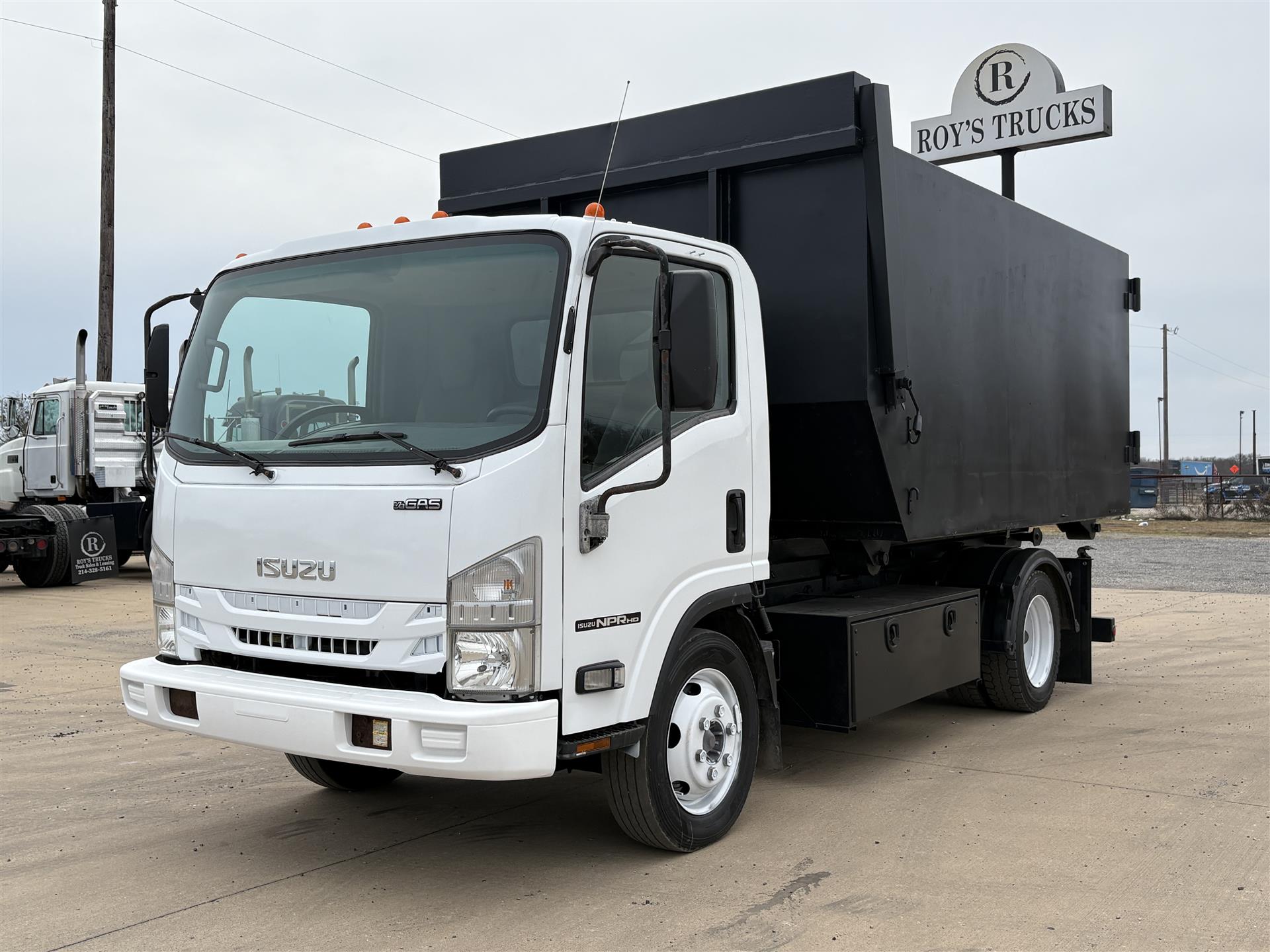 2016 Isuzu NPR HD