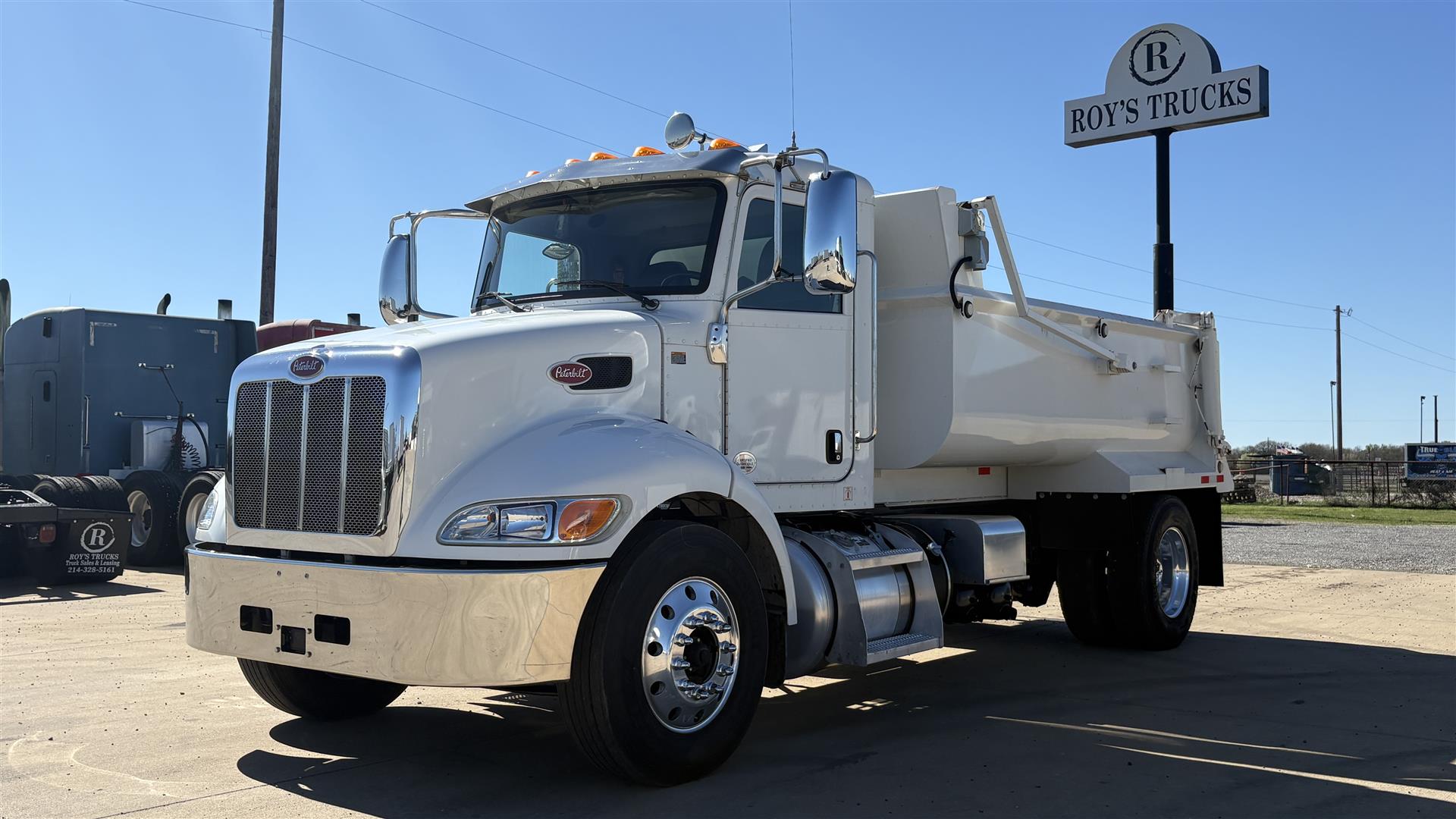 2022 Peterbilt 337